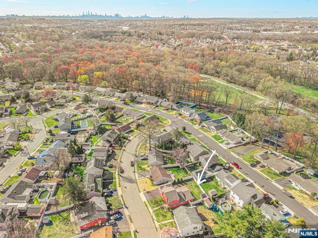 49 Meakin Avenue, Rochelle Park, NJ 07662