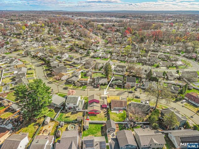 49 Meakin Avenue, Rochelle Park, NJ 07662