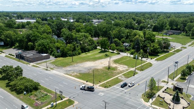 27341 Michigan Avenue, Inkster, MI 48141