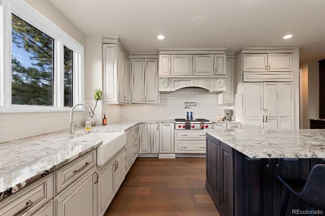 770 International Isle Drive, Castle Rock, CO 80108