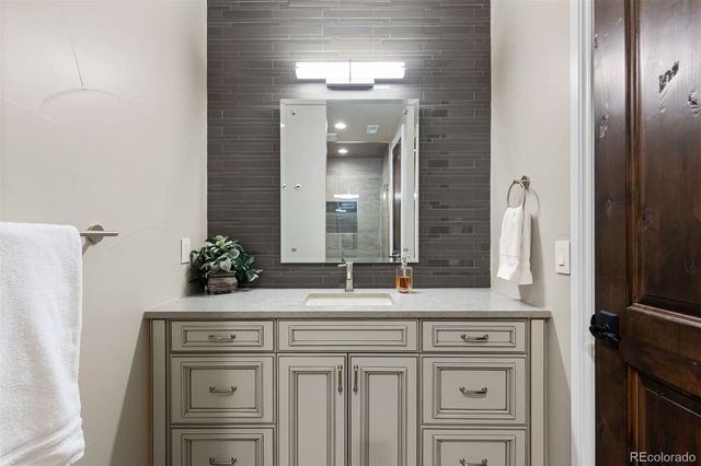 770 International Isle Drive, Castle Rock, CO 80108