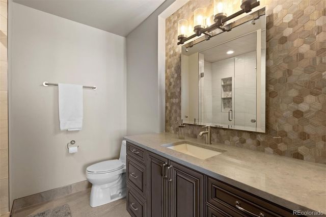 770 International Isle Drive, Castle Rock, CO 80108