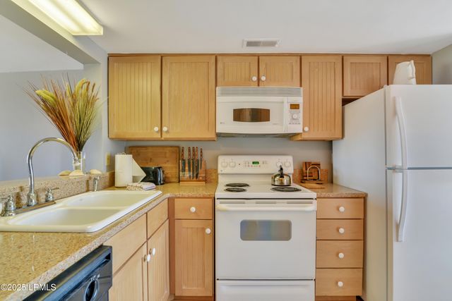 5 Cedar Reef Drive D213, Harbor Island, SC 29920