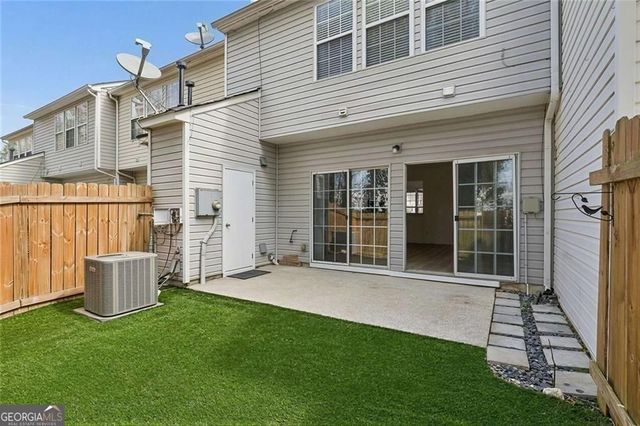 1917 Stancrest Trace NW, Kennesaw, GA 30152