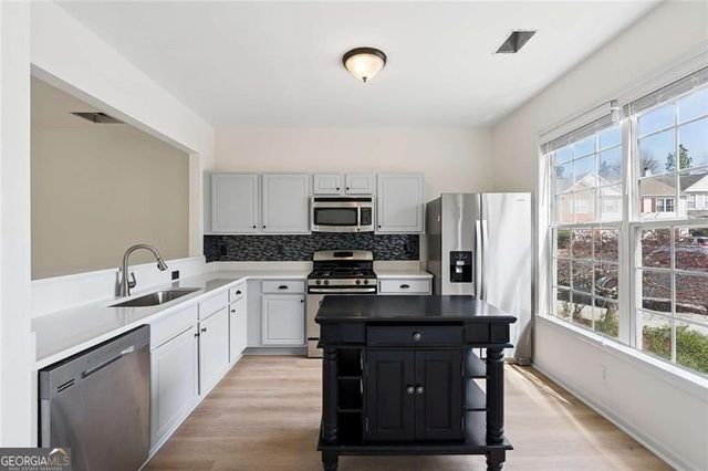 1917 Stancrest Trace NW, Kennesaw, GA 30152