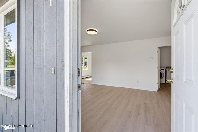 6730 Zurich Street, Anchorage, AK 99507