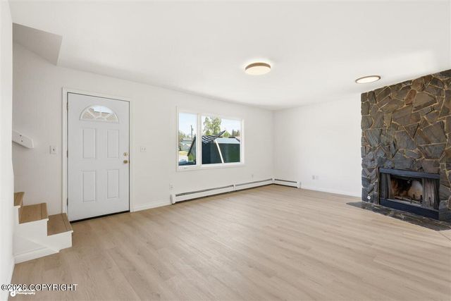 6730 Zurich Street, Anchorage, AK 99507