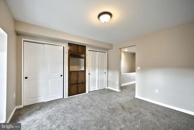 109 W 6TH AVE, York, PA 17404