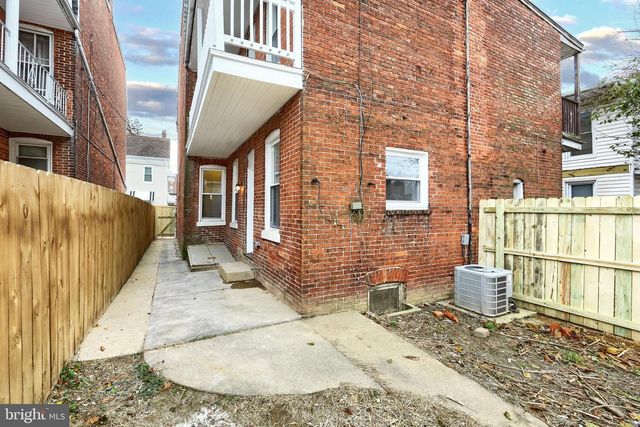 109 W 6TH AVE, York, PA 17404