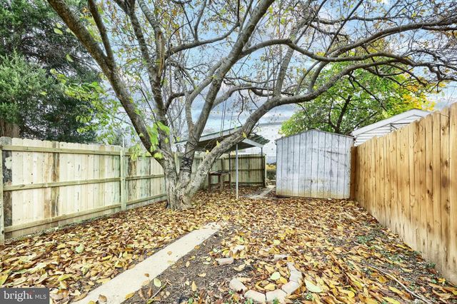 109 W 6TH AVE, York, PA 17404