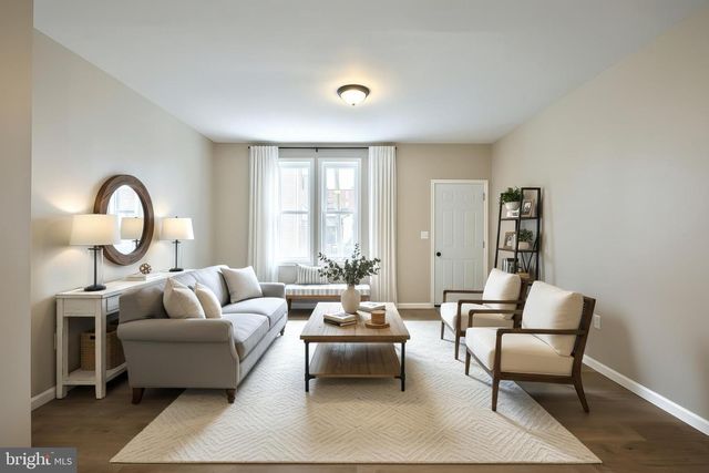 109 W 6TH AVE, York, PA 17404