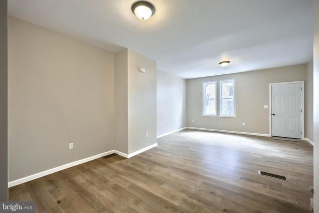 109 W 6TH AVE, York, PA 17404