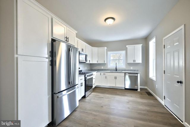 109 W 6TH AVE, York, PA 17404