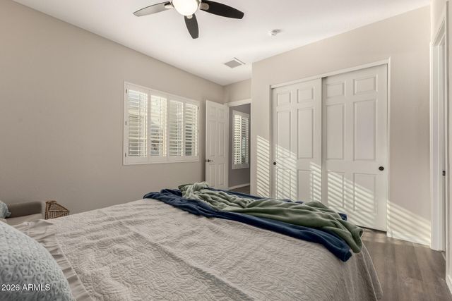 2124 E CANYON Place, Chandler, AZ 85249