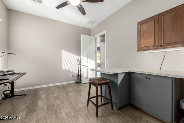 2124 E CANYON Place, Chandler, AZ 85249