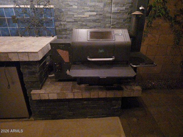 2124 E CANYON Place, Chandler, AZ 85249