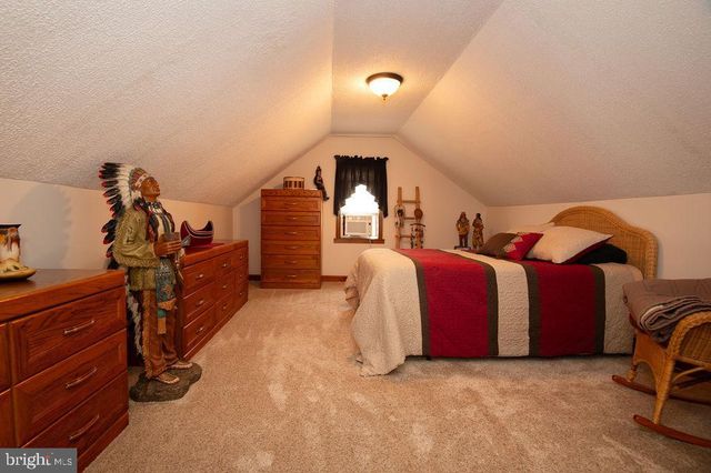 6 CYPRESS AVE, Wilmington, DE 19804