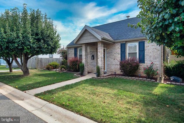 6 CYPRESS AVE, Wilmington, DE 19804