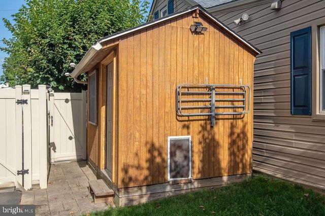 6 CYPRESS AVE, Wilmington, DE 19804