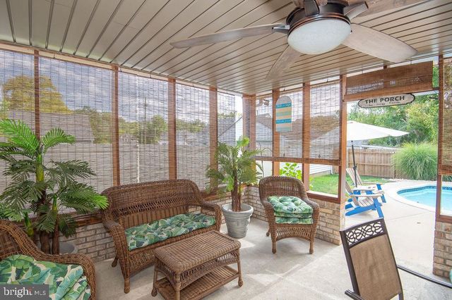 6 CYPRESS AVE, Wilmington, DE 19804