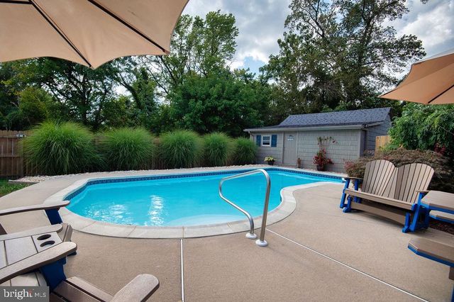 6 CYPRESS AVE, Wilmington, DE 19804