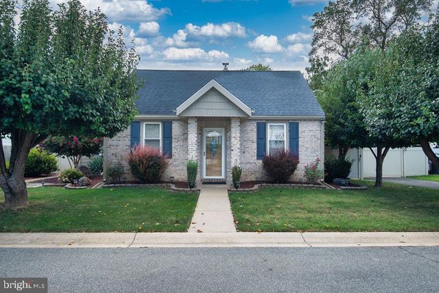 6 CYPRESS AVE, Wilmington, DE 19804