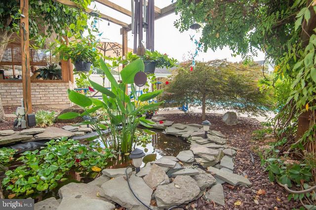 6 CYPRESS AVE, Wilmington, DE 19804