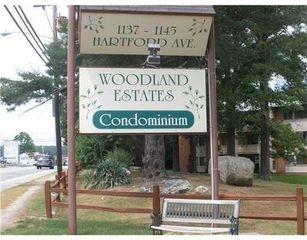 1141 Hartford Avenue 3A, Johnston, RI 02919