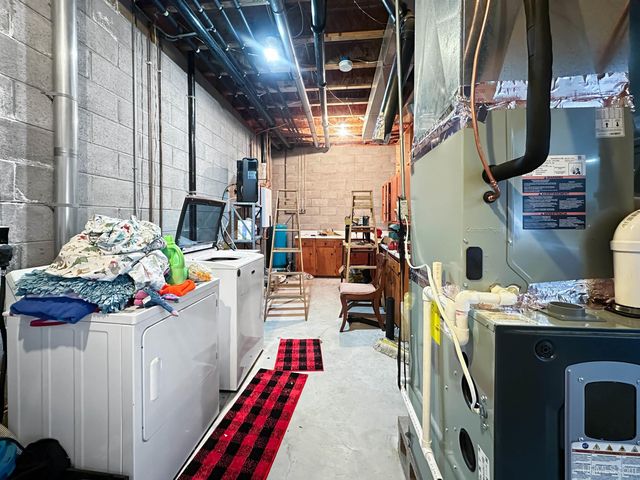 5969 W Straits Lake Road, Wetmore, MI 49895