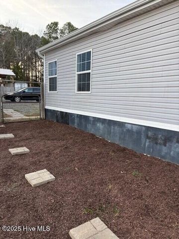 7057 Wiggins Mill Road, Lucama, NC 27851