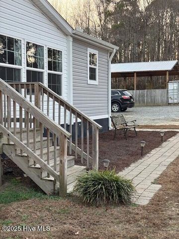 7057 Wiggins Mill Road, Lucama, NC 27851