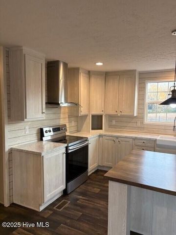 7057 Wiggins Mill Road, Lucama, NC 27851