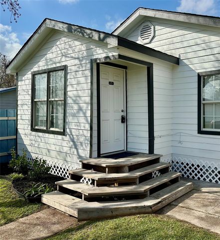 7811 Saint Louis Street, Houston, TX 77028