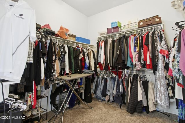 8286 W Calle Sancho Panza, Tucson, AZ 85757