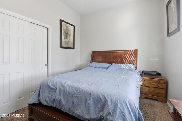 8286 W Calle Sancho Panza, Tucson, AZ 85757