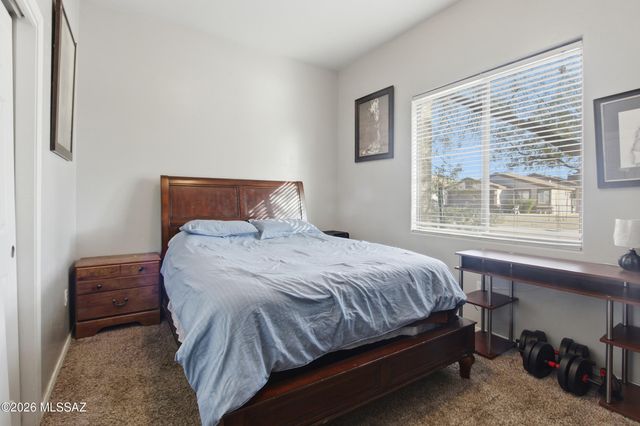 8286 W Calle Sancho Panza, Tucson, AZ 85757