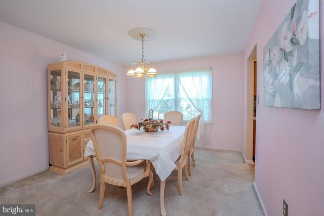 31 PULLMAN LOOP, Dayton, NJ 08810