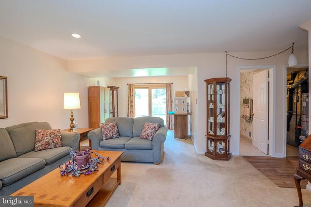 31 PULLMAN LOOP, Dayton, NJ 08810