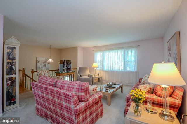 31 PULLMAN LOOP, Dayton, NJ 08810