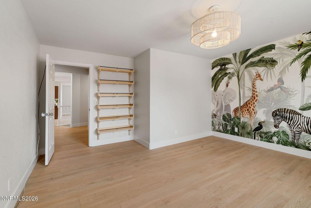 Image 16 of property listing at 3510 Comstock Drive, Reno, NV 89512