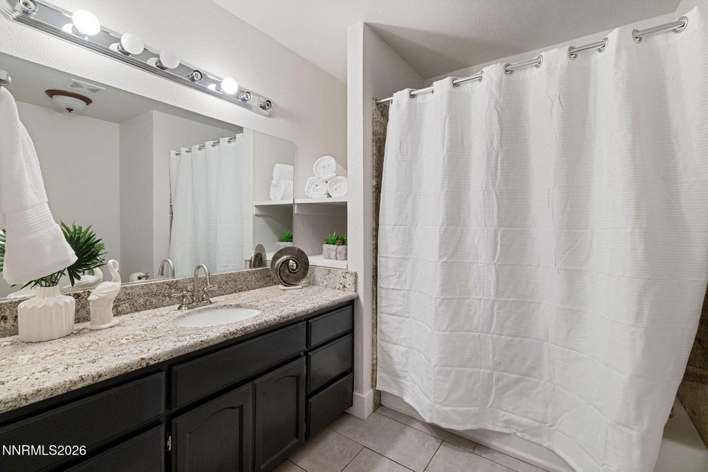 Image 18 of property listing at 3510 Comstock Drive, Reno, NV 89512