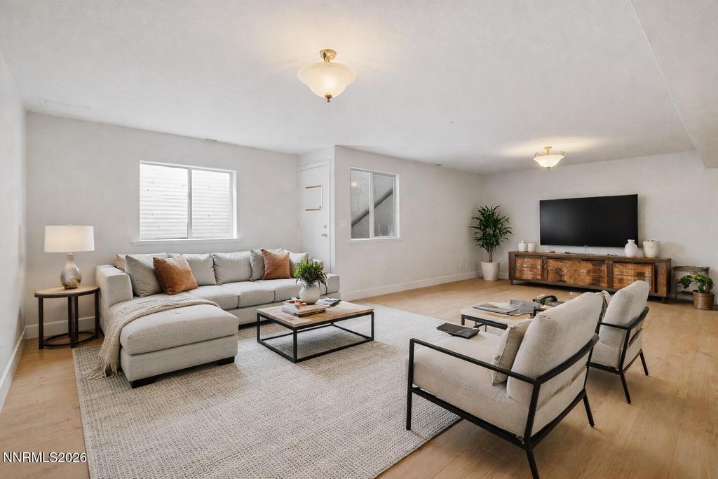 Image 20 of property listing at 3510 Comstock Drive, Reno, NV 89512