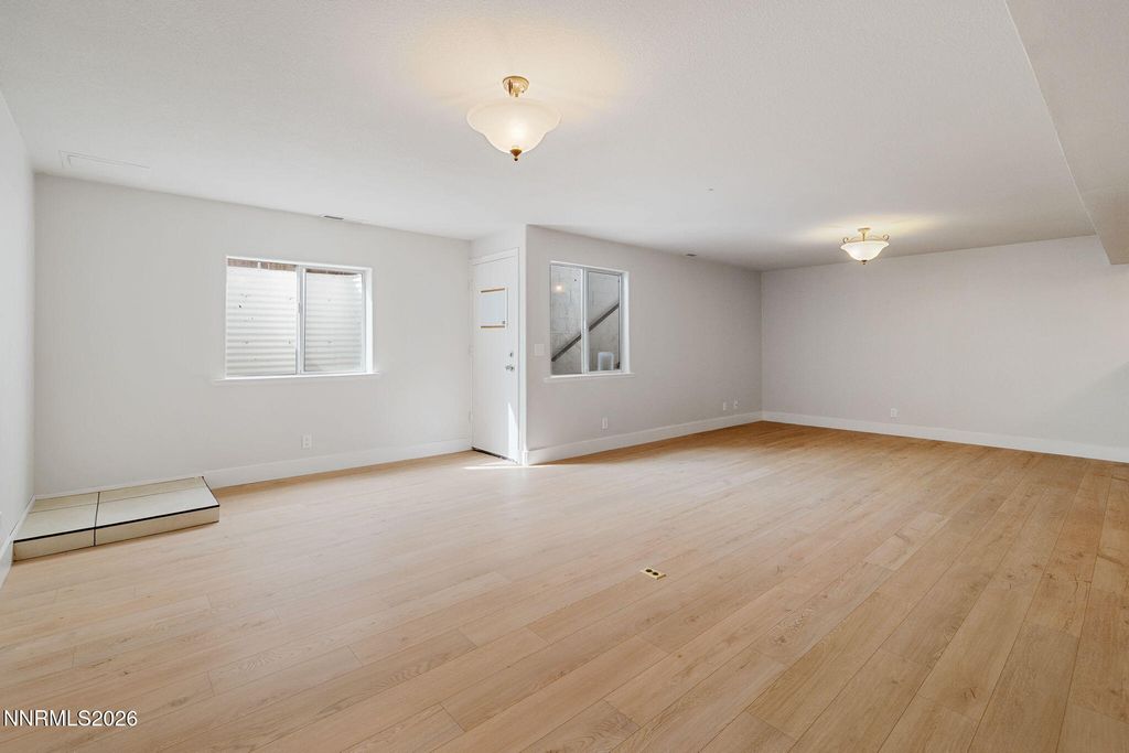 Image 21 of property listing at 3510 Comstock Drive, Reno, NV 89512