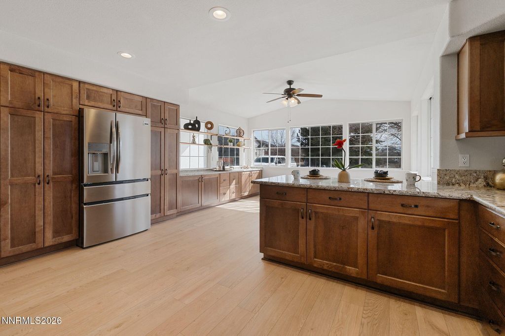 Image 6 of property listing at 3510 Comstock Drive, Reno, NV 89512