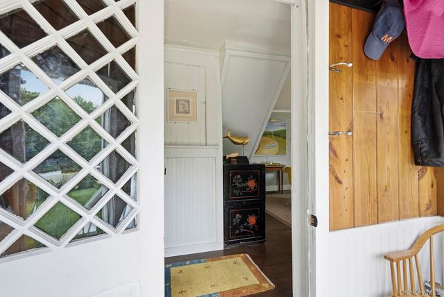 28 Bowden Square, Southampton, NY 11968