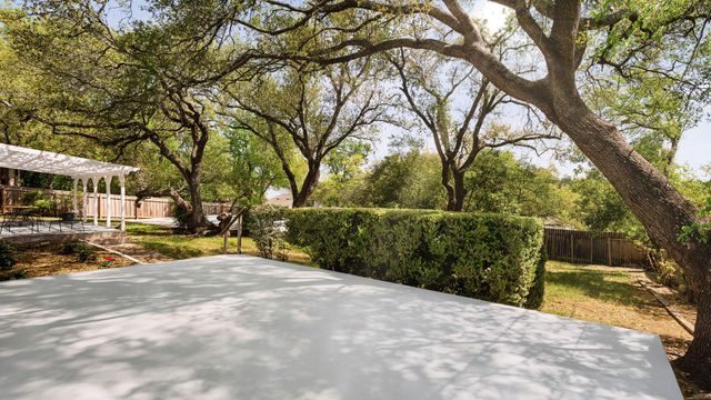 9305 Springwood DR, Austin, TX 78750