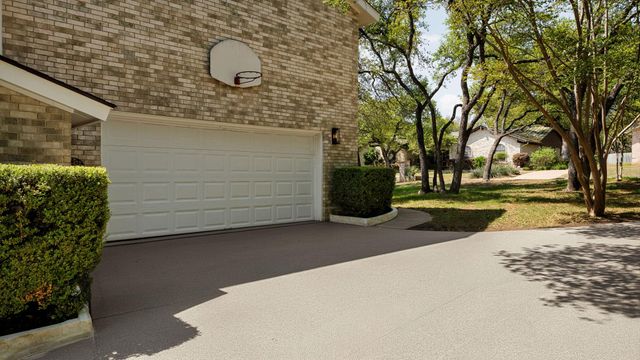 9305 Springwood DR, Austin, TX 78750