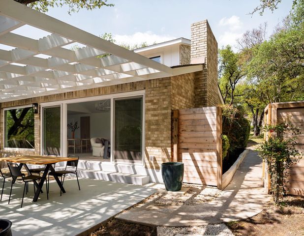 9305 Springwood DR, Austin, TX 78750