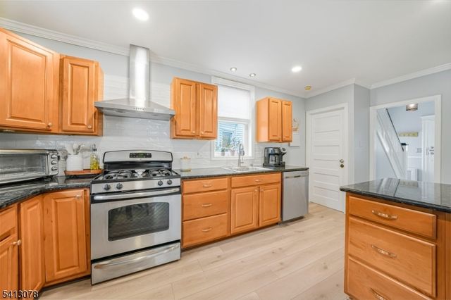 128 Rollinson St, West Orange Twp., NJ 07052