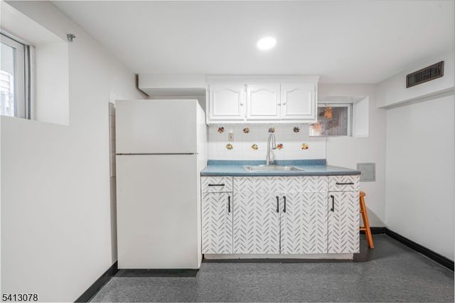 128 Rollinson St, West Orange Twp., NJ 07052